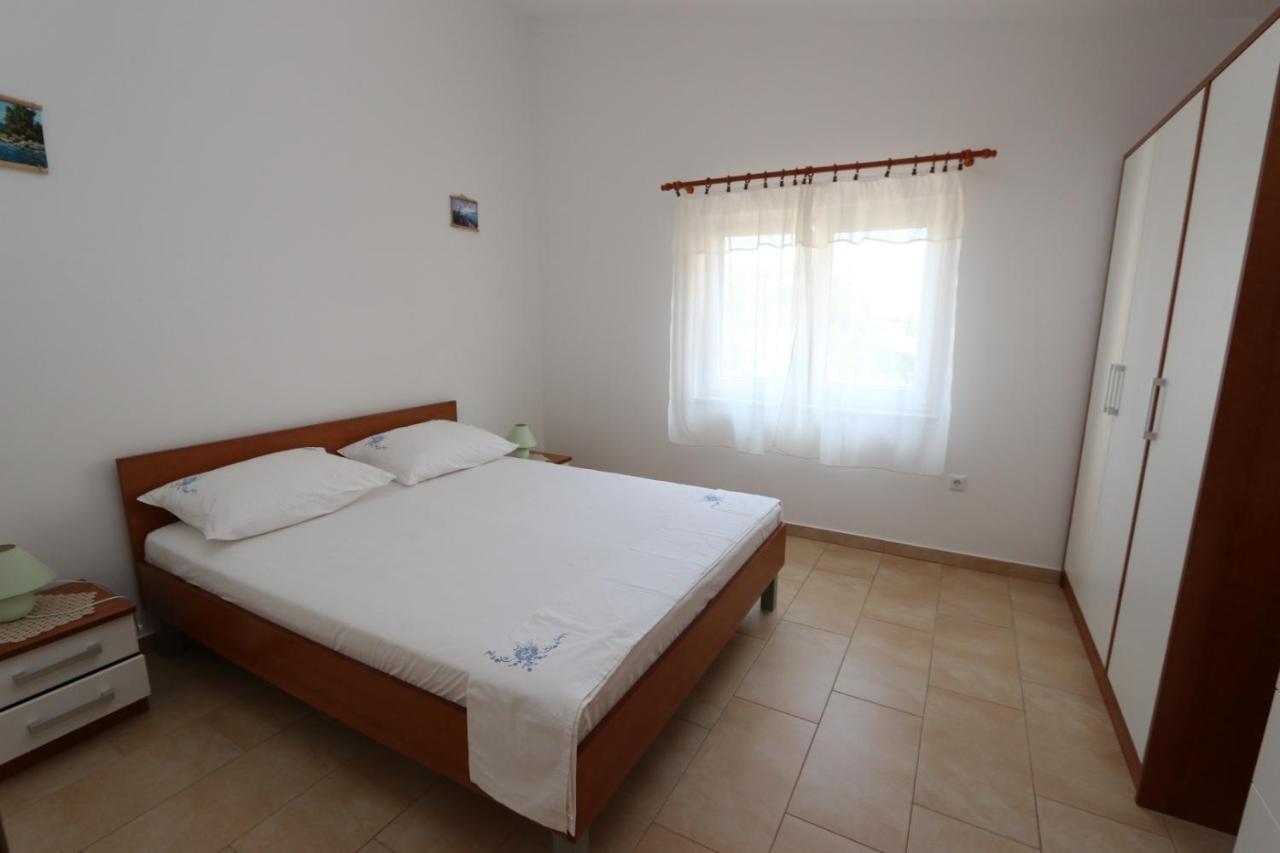 Apartments Lunjski 룬 외부 사진
