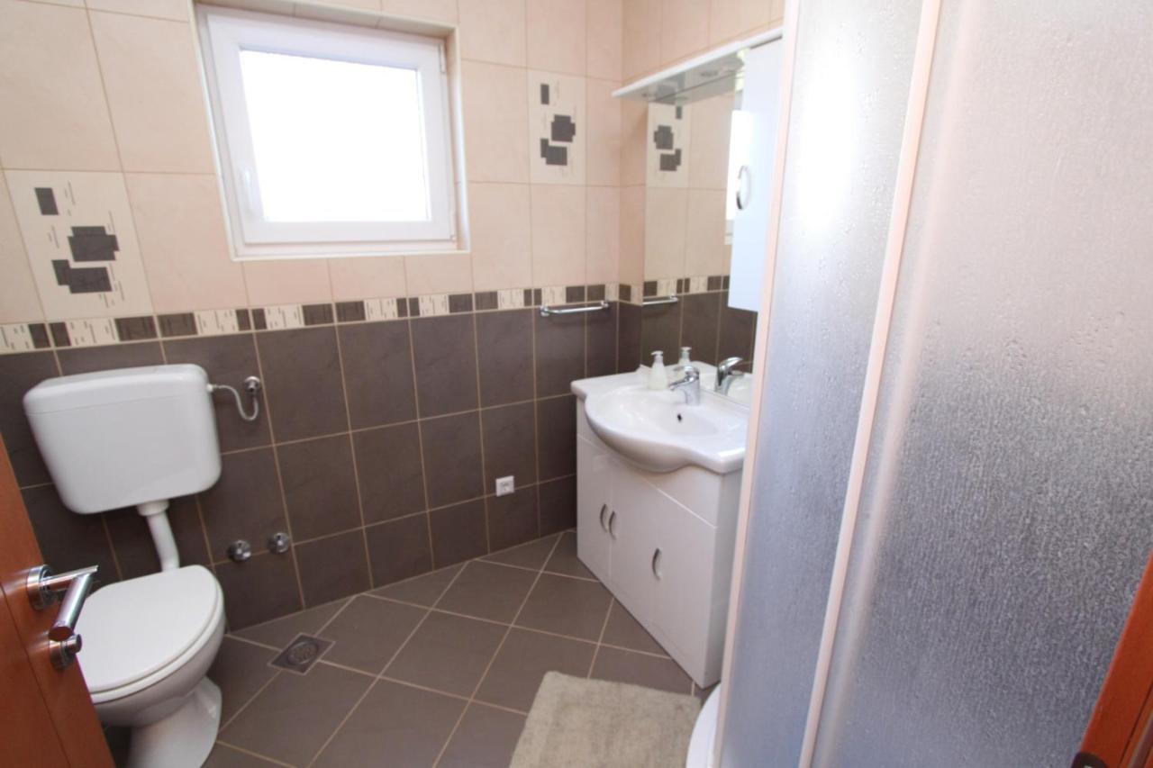 Apartments Lunjski 룬 외부 사진